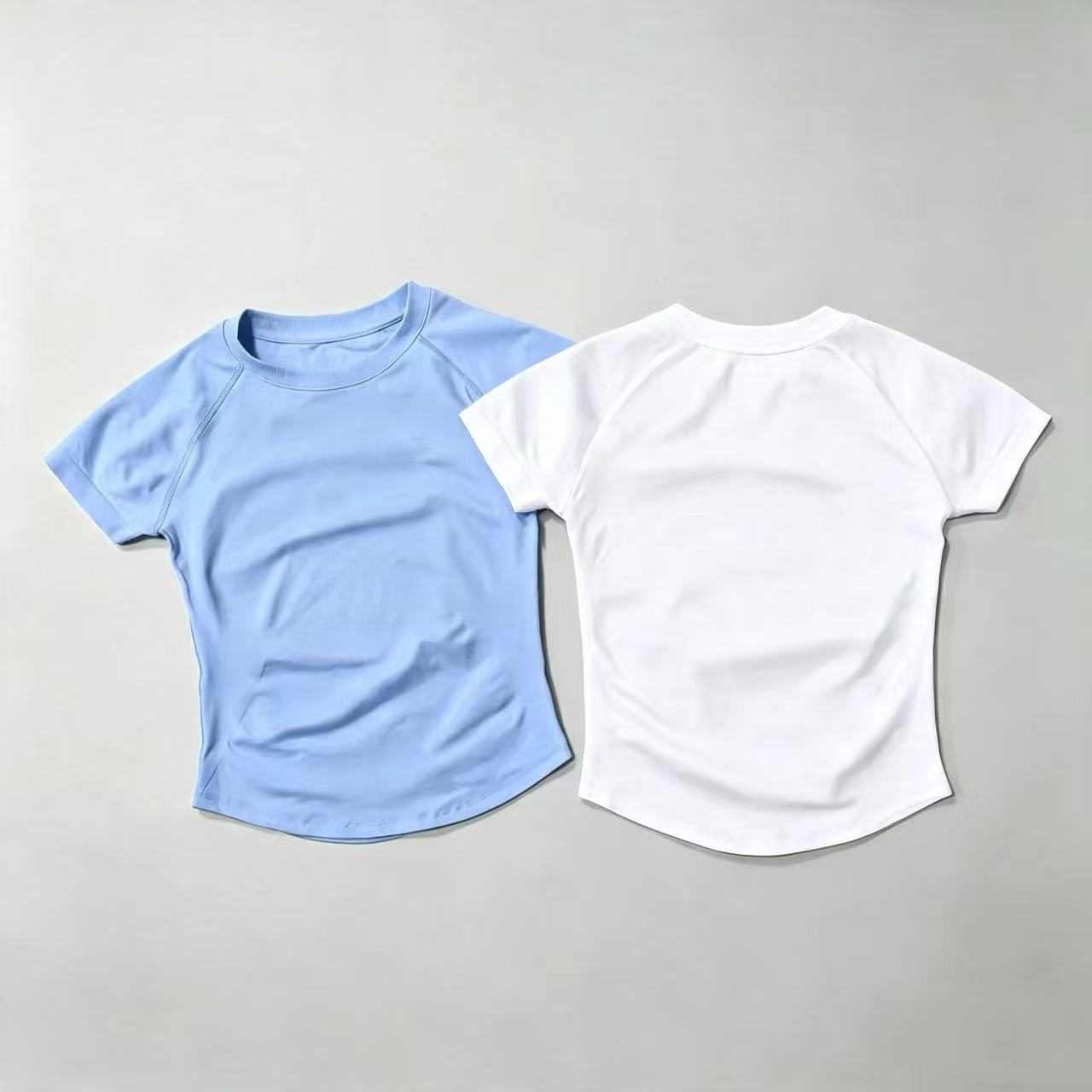 เสื้อกีฬาแขนสั้นสำหรับผู้หญิง  - Yoga Fitness Wear บทวิจารณ์และราคา